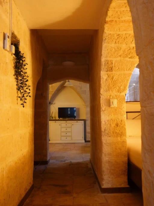 Villa Raja - Dimora Centro Storico à Monopoli Extérieur photo